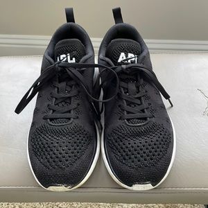 APL Techloom Pro sneakers. Excellent condition